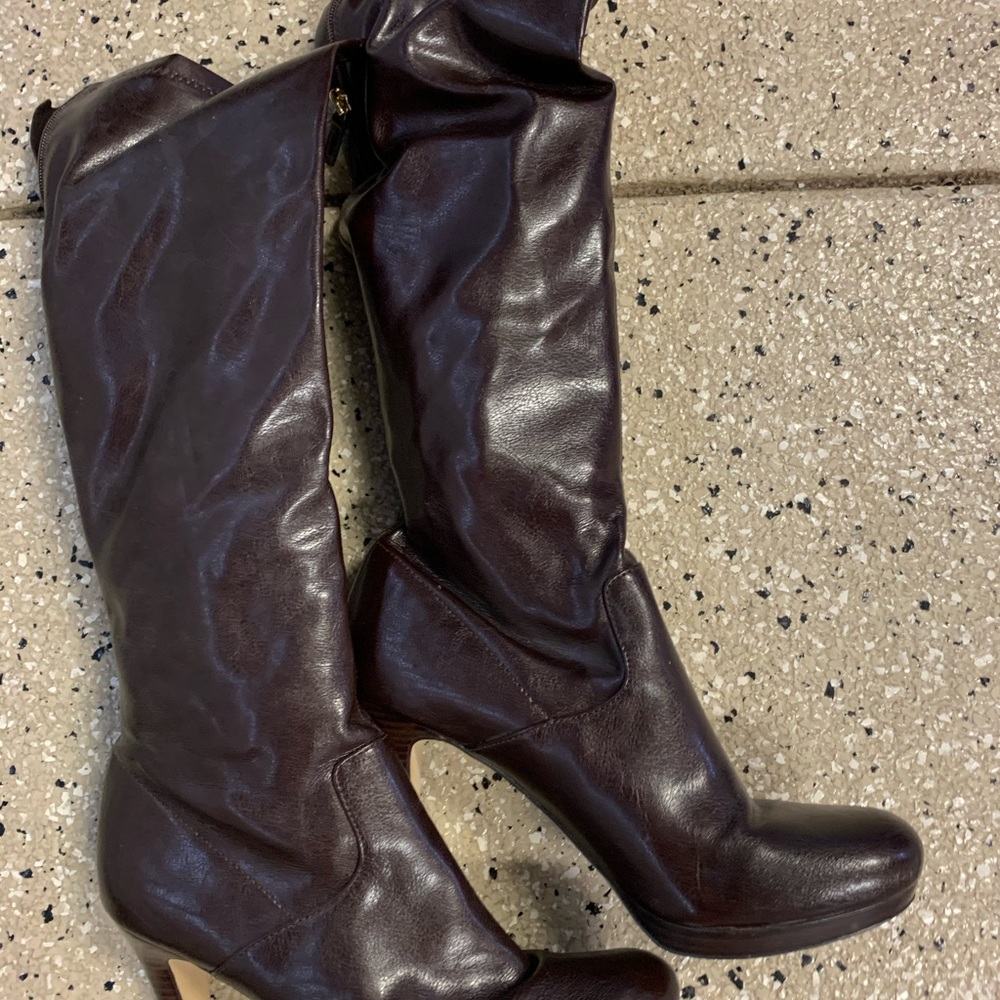 brown heels